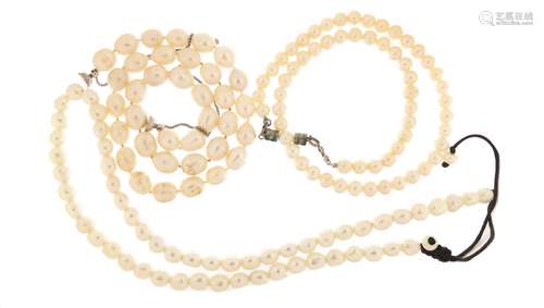 Three freshwater pearl necklaces including two with magnetic clasps, each 44cm in length : For