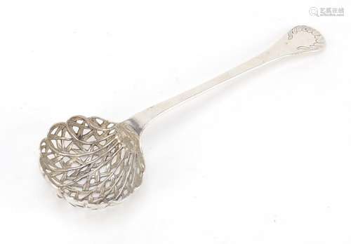 Japanese silver sifting spoon with naturalistic bowl, impressed character marks, 14cm in length,