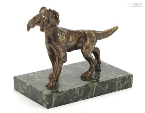 Patinated bronze Pointer dog raised on a rectangular green marble base, 14cm wide : For Further