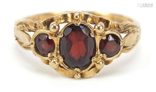 Victorian style 9ct gold garnet three stone ring, size O, 3.2g : For Further Condition Reports