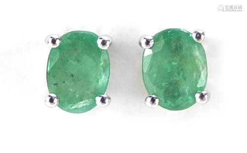 Pair of 9ct white gold emerald stud earrings, 5mm in length, 1.0g : For Further Condition Reports