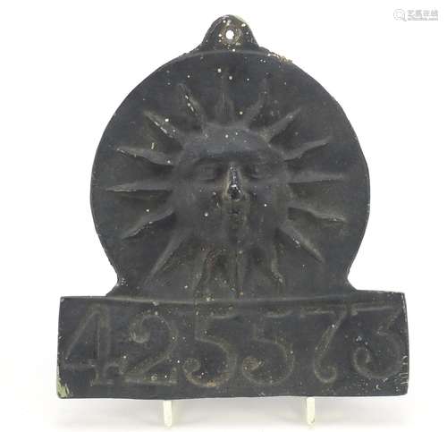 Lead fire insurance plaque numbered 425573, 19cm high : For Further Condition Reports Please Visit