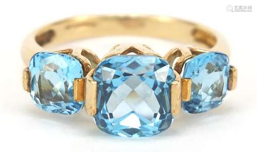 9ct gold blue topaz three stone ring, size P, 4.0g : For Further Condition Reports Please Visit