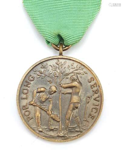 Royal Horticultural Society Long Service medal awarded to W Shoebridge, with case : For Further