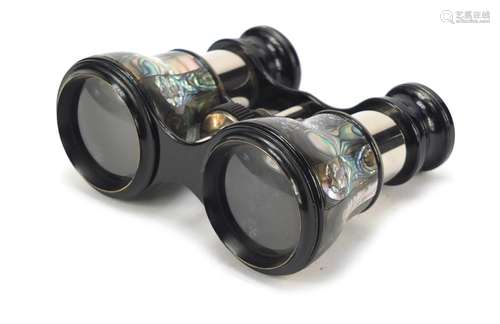 Pair of German abalone and nickel opera glasses by Voigtlander & Schon, 11cm wide : For Further