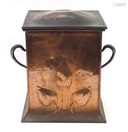 Large Arts & Crafts copper and iron coal box with twin handles embossed with leaves, 46cm high : For