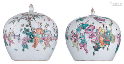 A pair of Chinese famille rose ginger jars, decorated with playing boys in a garden, 19thC, H 23,5 c