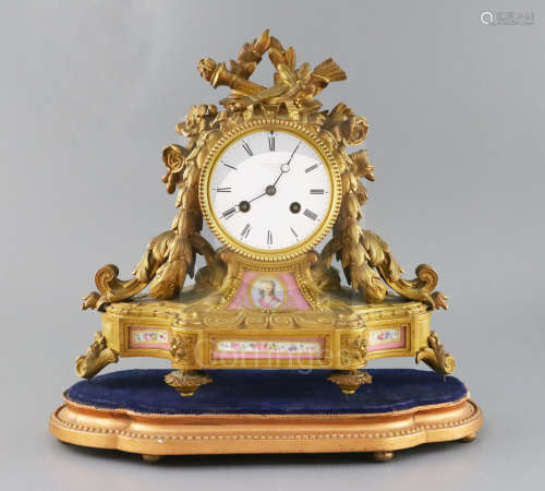 A.B. Savory & Sons of Cornhill. A late Victorian ormolu mantel clock, with trophy, flower and bell