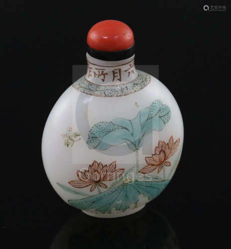 A Chinese enamelled 'Guyue Xuan' glass 'lotus' snuff bottle, possibly Palace workshops and