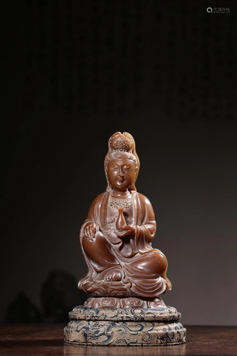 A CARVED SOAPSTONE GUANYIN.QING PERIOD