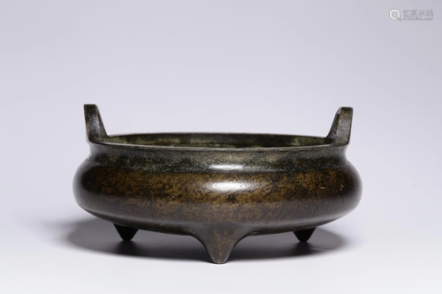 A BRONZE CENSER .QING PERIOD