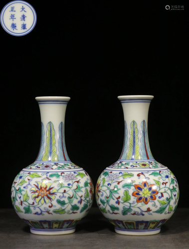 A PAIR OF DOUCAI VASES.MARK OF YONGZHENG