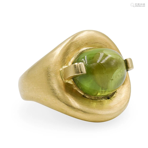 18k Gold and Peridot Ring