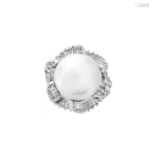 Diamond, Pearl and Platinum Ring