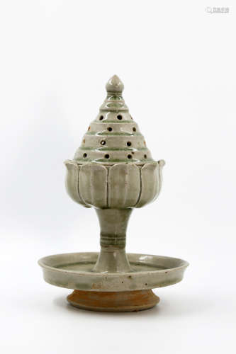 Chinese Xiangzhou Kiln Celadon Porcelain Incense Burner