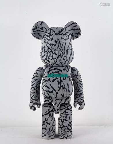 BEARBRICK atmos 灰色 1000% PVC