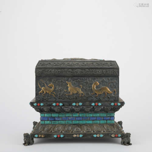 Qing dynasty silver scriptures box