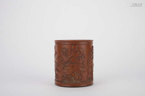 Qing dynasty wood figure pen container