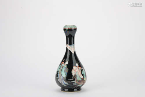 Qing dynasty black glaze figure bottle