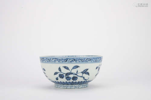 Qing dynasty blue and white bowl with flowers pattern