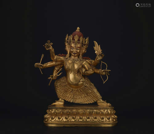 Qing dynasty gilt bronze statue of Parnashavari