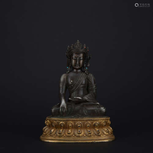 Qing dynasty silver statue of Avalokiteshvara