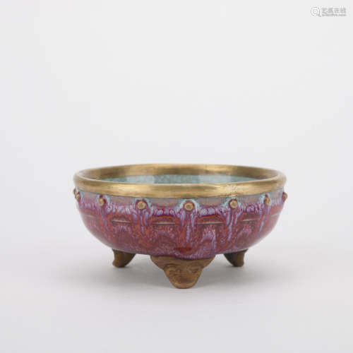Qing dynasty Ge kiln purple glaze bowl