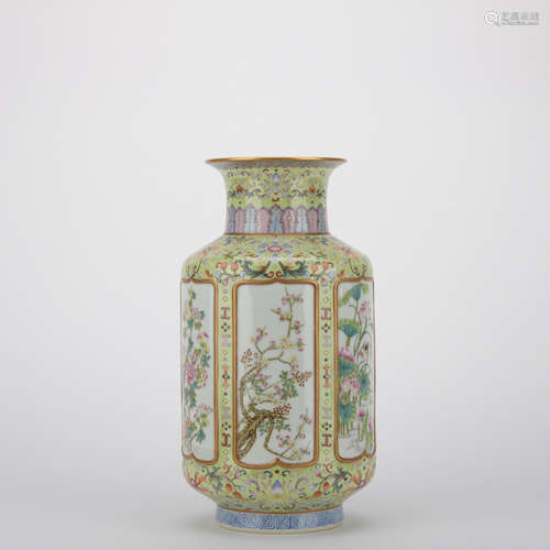 Qing dynasty famille rose jar with flowers pattern