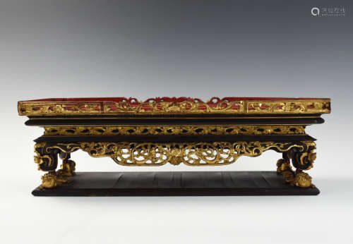 Carved Gilt Lacquer Wood Stand, Qing Dynasty