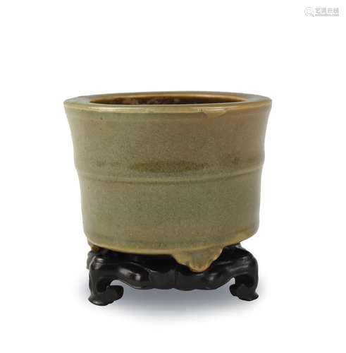 Chinese Longquan Celadon Tripod Censer, Yuan D.