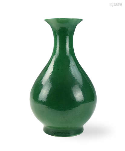 Chinese Green Glazed Yuhuc*** Vase, 19-20th C.