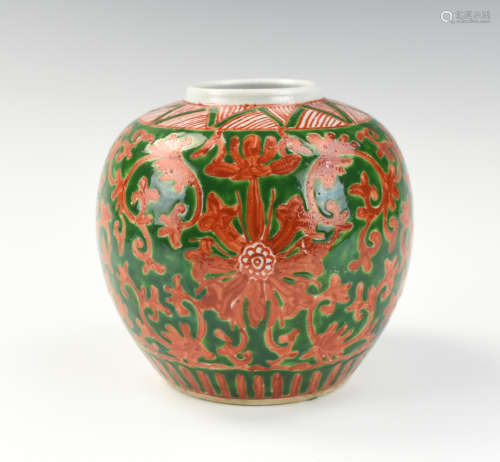Chinese Iron Red and Green Jar,19th C,