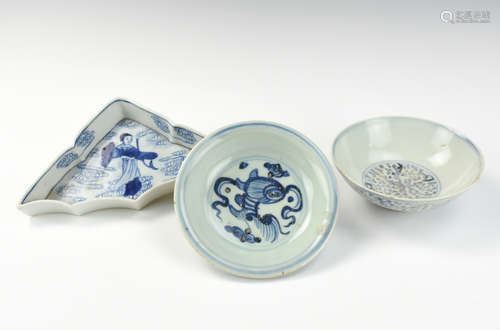 Set of (3)Blue & White Dishes & a Bowl, 17 &19th C