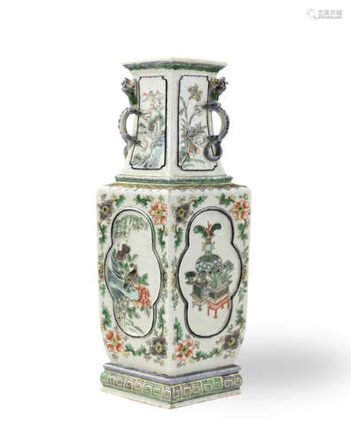 Chinese Famille Verte Vase w/ Flower& Bird,19th C.