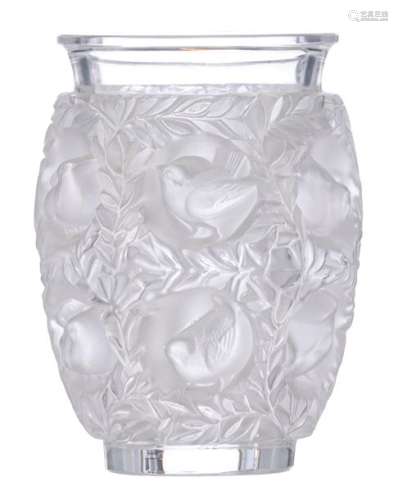 A crystal Lalique 'Bagatelle' vase, decorated with…