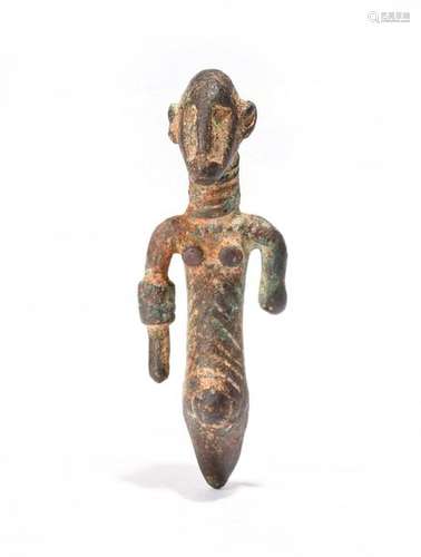 A Djenne style female three quarter figure. Bronze…