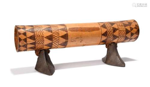 A Samoa headrest. Polynesia. Bamboo, wood and coco…