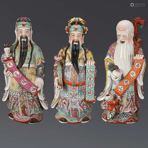 3PCS CHINESE FAMILLE ROSE PORCELAIN SUPERNATURAL BEING STATUE ORNAMENTS