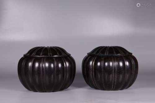 PAIR OF ZITAN WOOD CARVED 'PUMPKIN' TEA JARS WITH LIDS