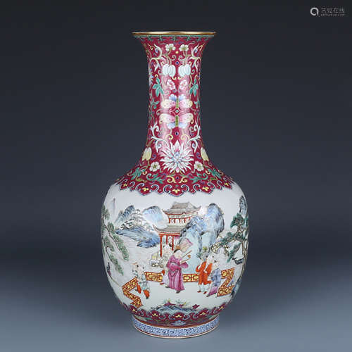 A CHINESE FAMILLE ROSE FIGURE PAINTED PORCELAIN VASE