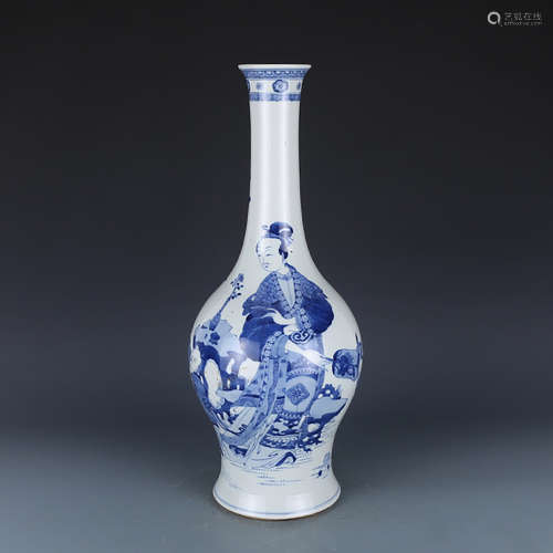A CHINESE BLUE AND WHITE FIGURES PAINTED PORCELAIN VASE