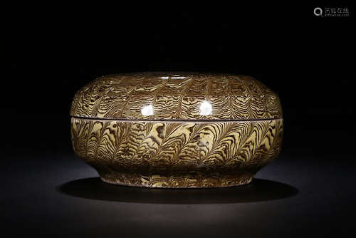 WOOD GRAINED ROUND BOX WITH COVER