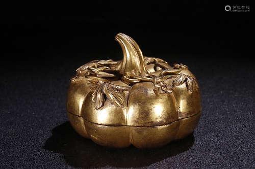 A CHINESE GILD COPPER PUMPKIN-SHAPED BOX WITH COVER