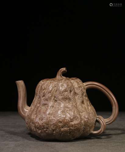 YIXING ZISHA 'PUMPKIN' SHAPED TEAPOT