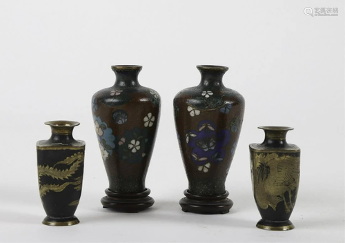 (2) PAIR OF MINIATURE JAPANESE VASES