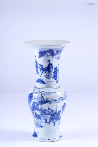 CHINESE PORCELAIN BLUE & WHITE VASE