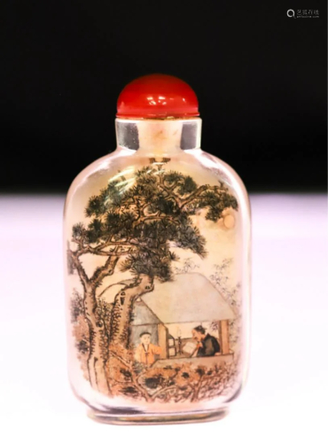 CHINESE REVERSE PAINTED SNUFF BOTTLE