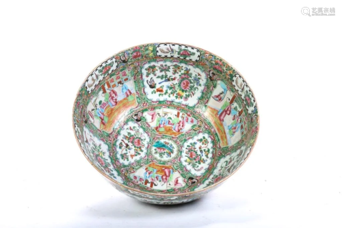 LARGE ROSE MEDALLION PUNCH BOWL