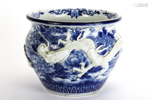 LARGE BLUE and WHITE CHINESE JARDINIERE w/ DR…