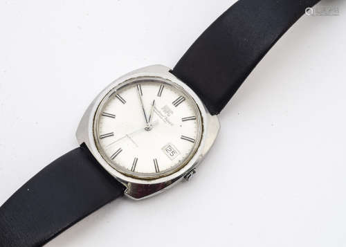 A vintage International Watch Co automatic stainless steel gentleman's wristwatch, 35mm squared